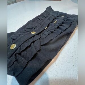 Tory Burch Ruffled Sleeveless Black Top 🪞